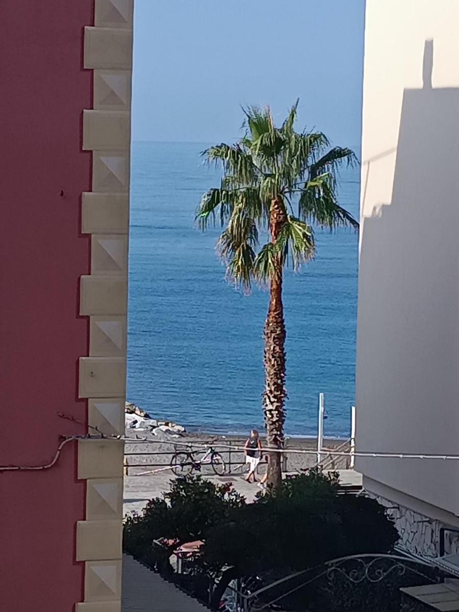 Hotel Elisabetta Σέστρι Λεβάντε Εξωτερικό φωτογραφία