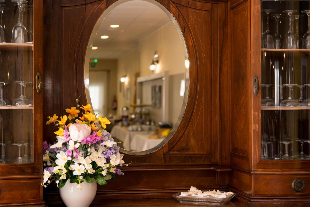 Hotel Elisabetta Σέστρι Λεβάντε Εξωτερικό φωτογραφία