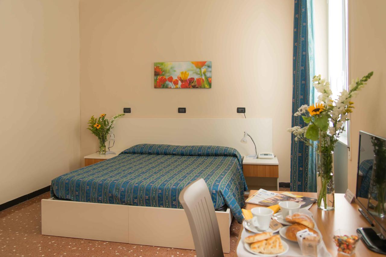 Hotel Elisabetta Σέστρι Λεβάντε Εξωτερικό φωτογραφία